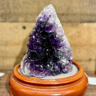 Large Amethyst Crystal at A Picker's Rock inside Picker Joe's in Savannah