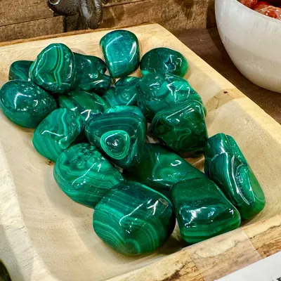 malachite tumbled stones crystal shop savannah
